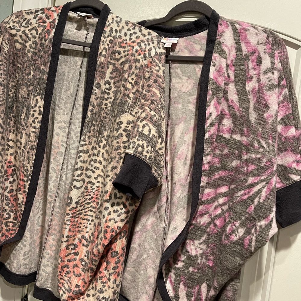 (2) Medium LuLaRoe Tracy Cocoon Cardigans